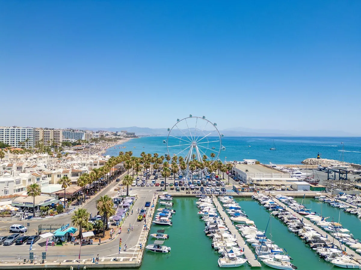 15caeb98-b42d-4e3c-980e-93817992368d