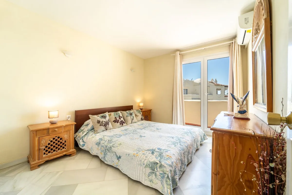 bef405a2-c74a-413d-8f88-3b48e2b9f150