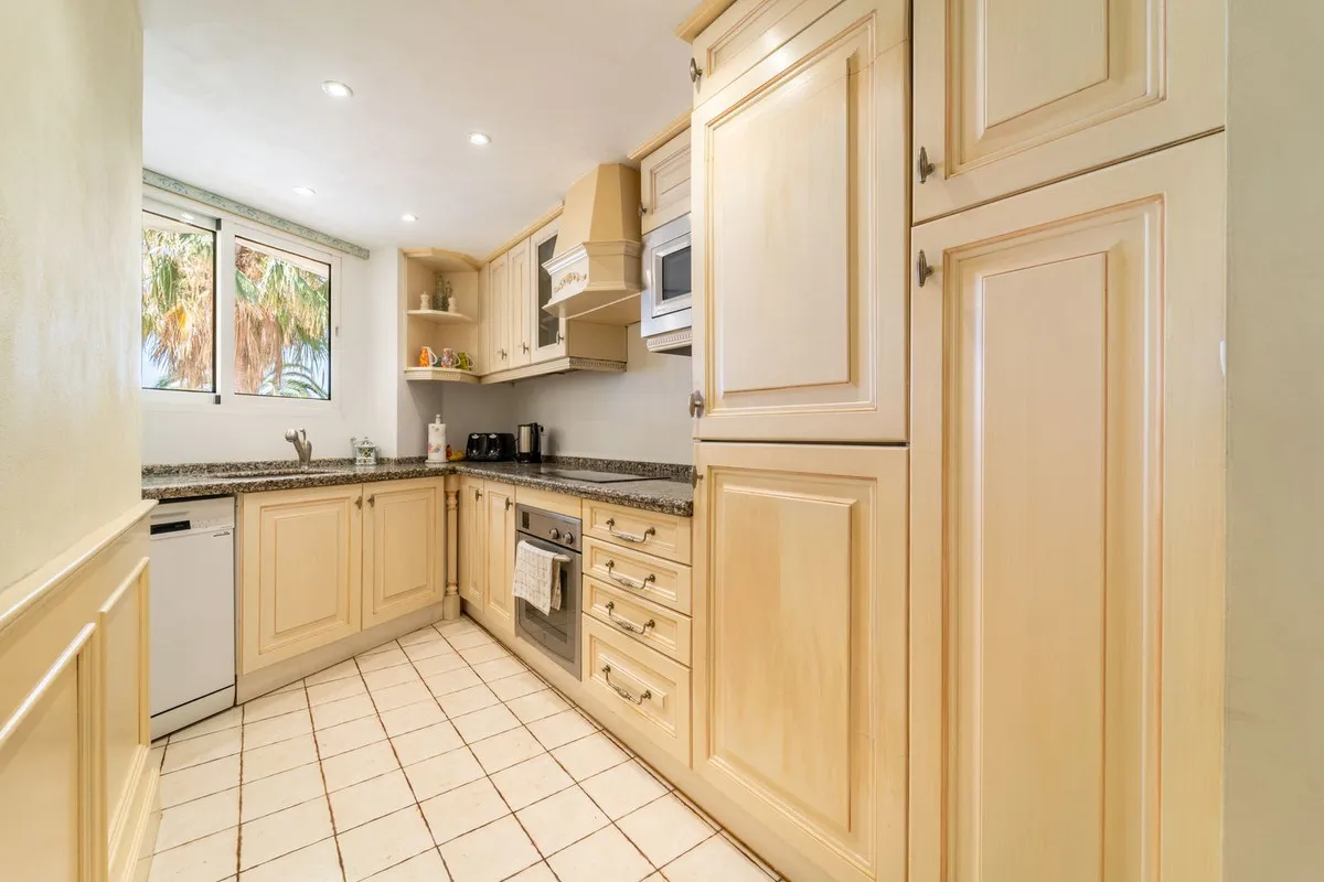 d13b4d25-503a-45c3-b8f0-e6b908e265e5