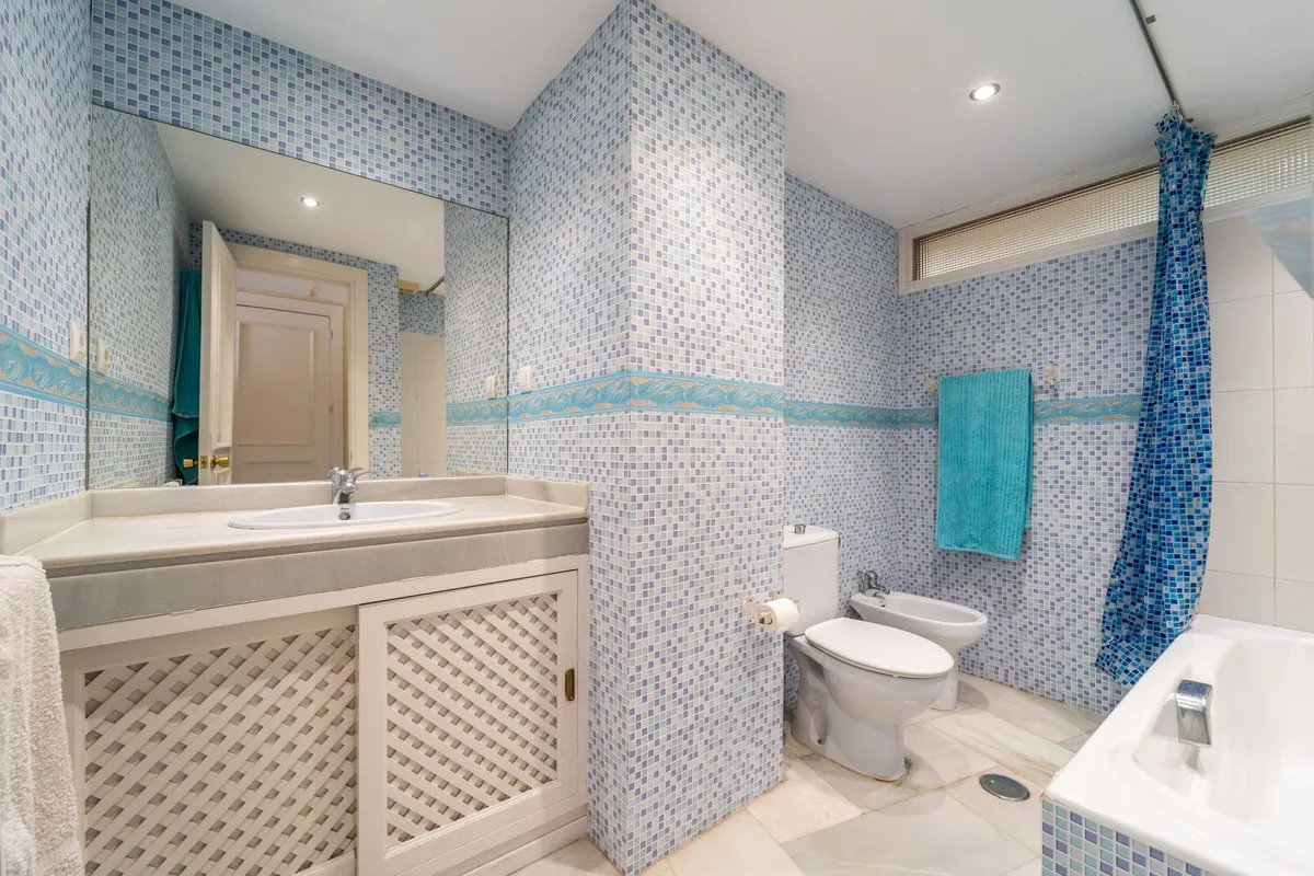 ea3c4250-dc26-4e43-b142-443d79325a66