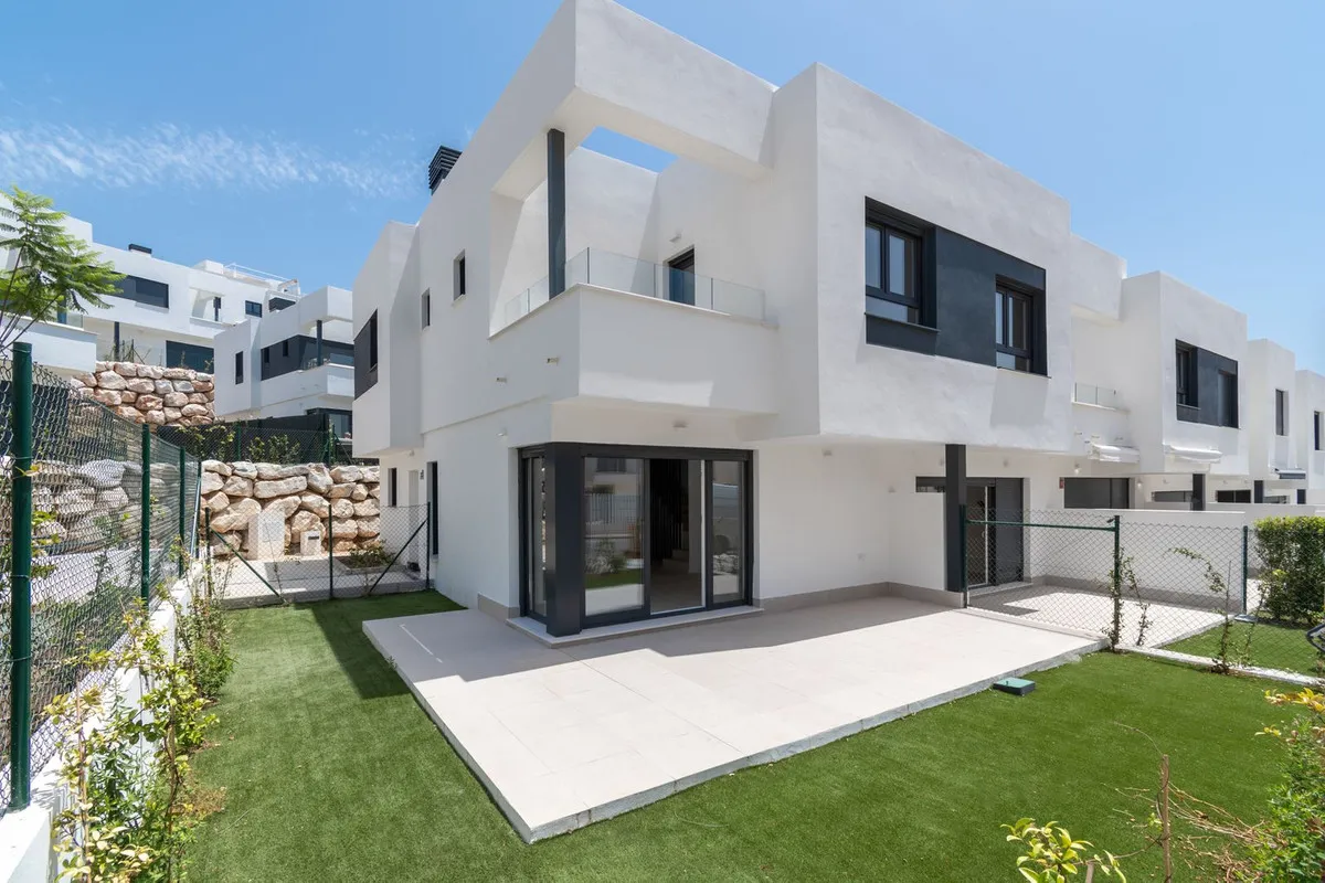 2d2d5eee-e566-49b4-9151-5eff4a010c8b