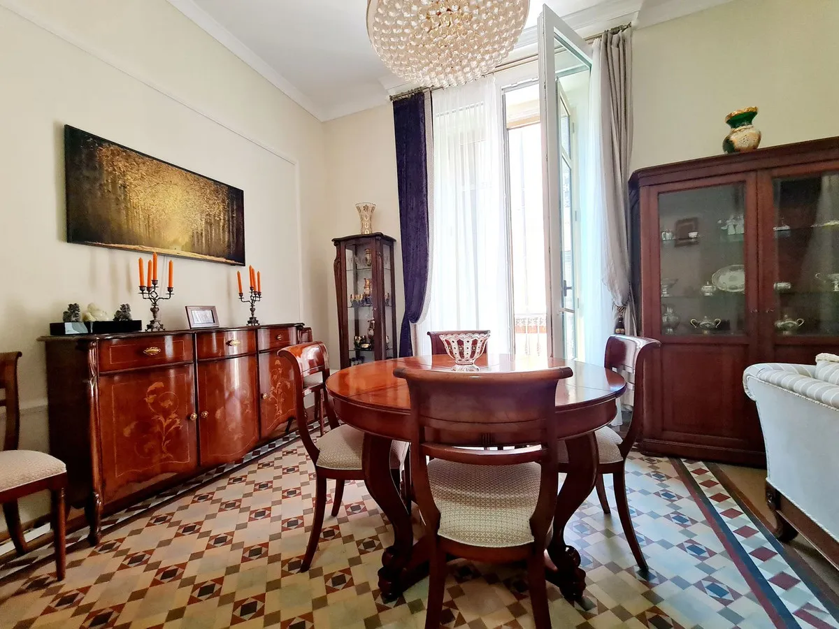 4fad8004-a8b0-473f-aa00-ff219c92e22f