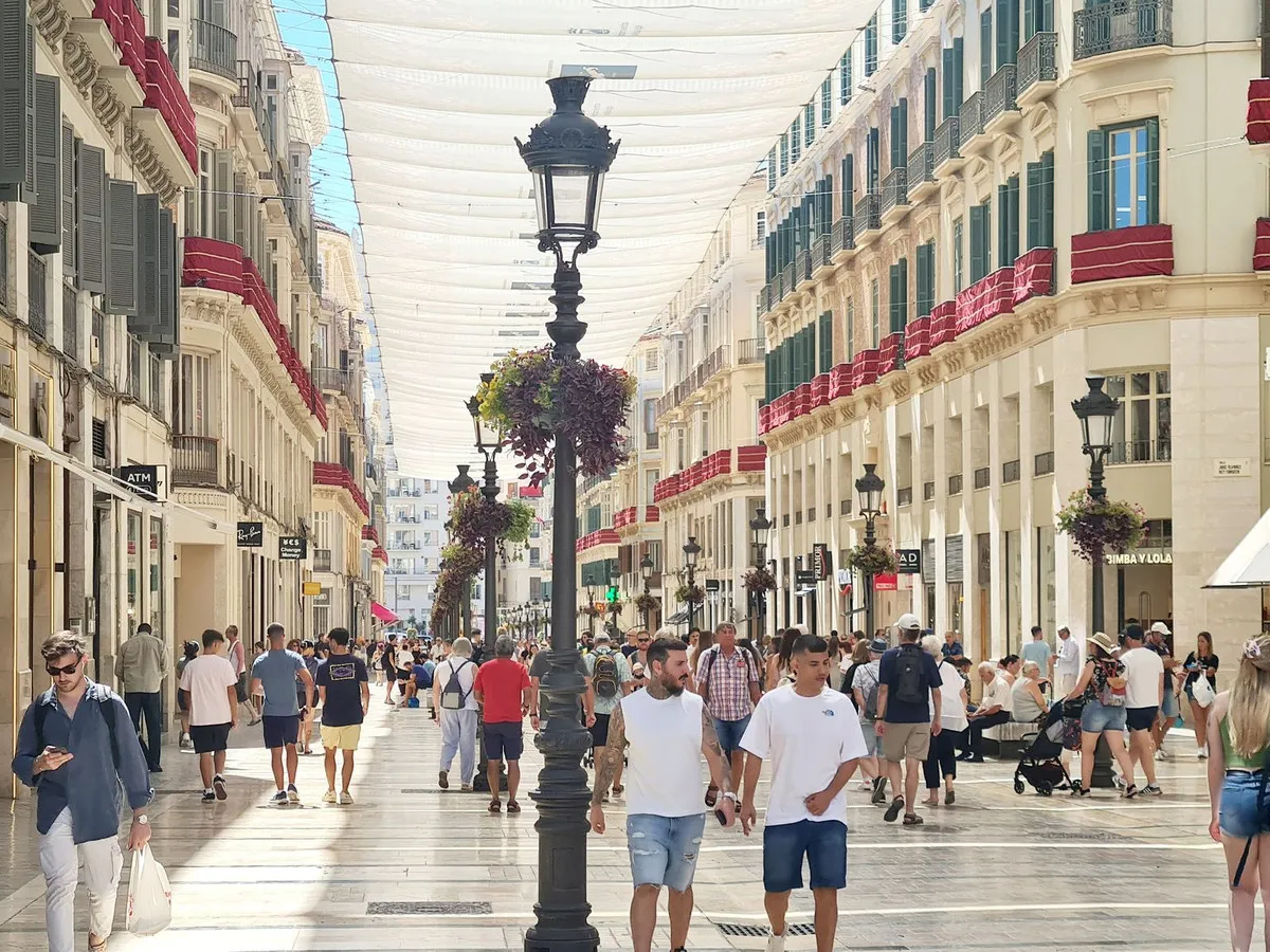 a2e075ee-3977-4d38-949e-983b20d9e951