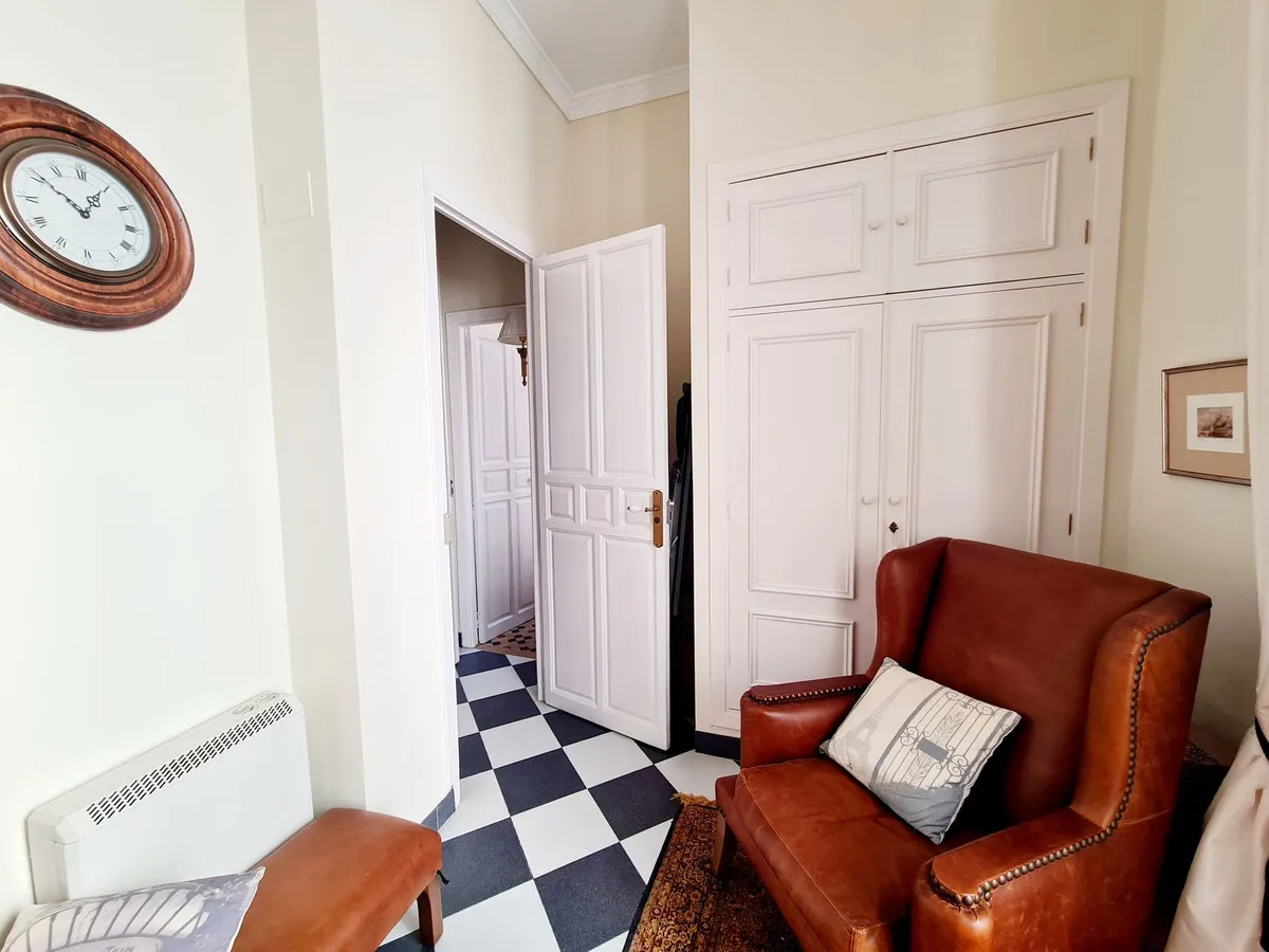 e4d3d4d2-f865-445f-b530-04a55b2ab5e3