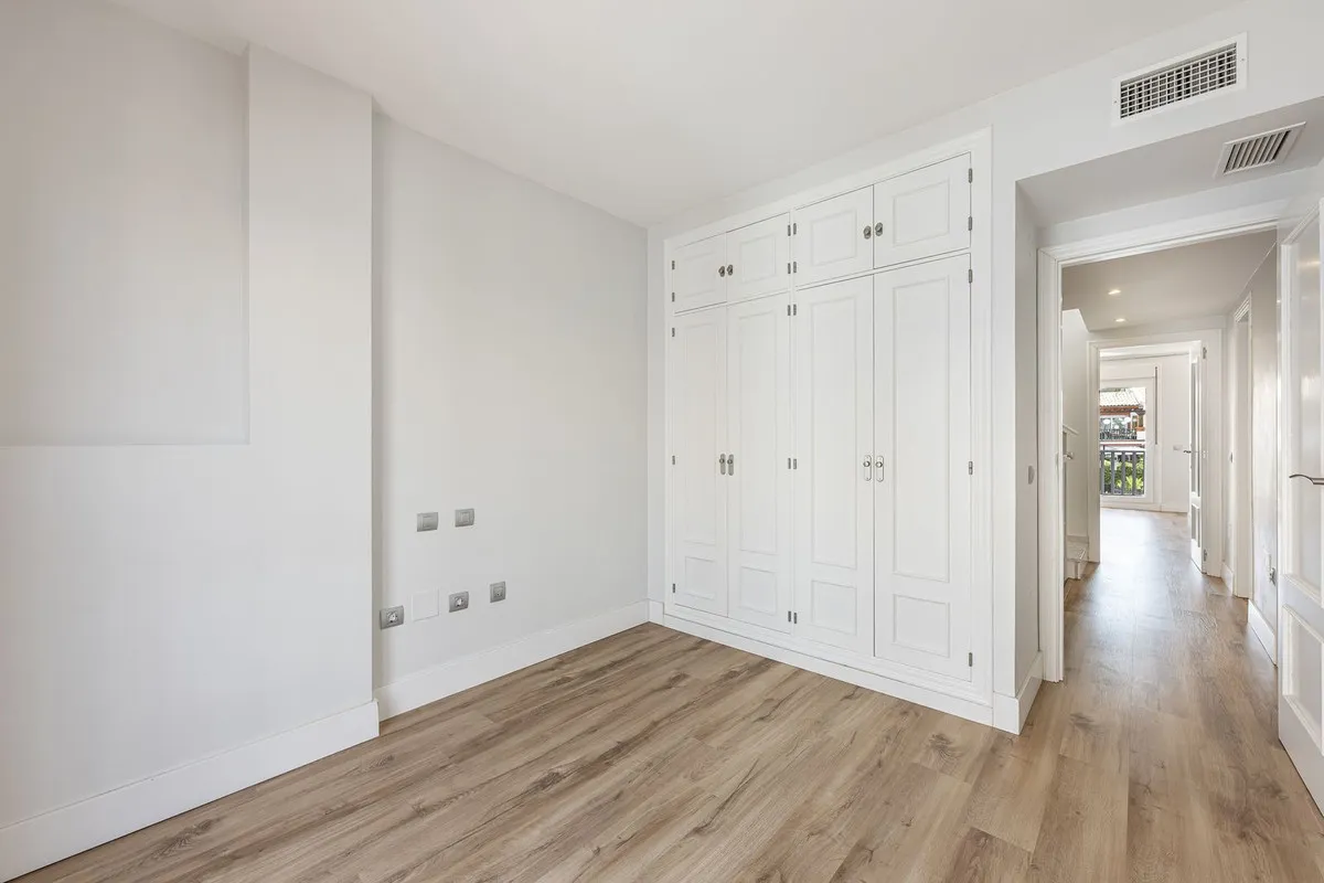 12a28f57-3c91-4784-8cf1-19e352274c2f