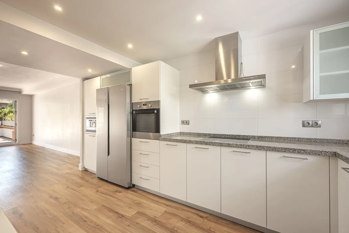 71300cf0-ba6a-4068-ab48-6fc2020bcde0