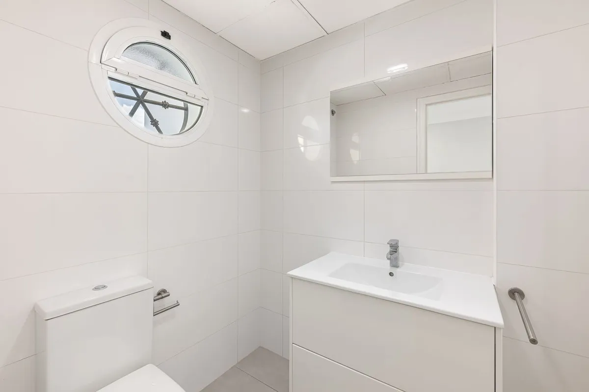 e40afbfd-02cd-4c1f-b90e-2f70d89b47e3