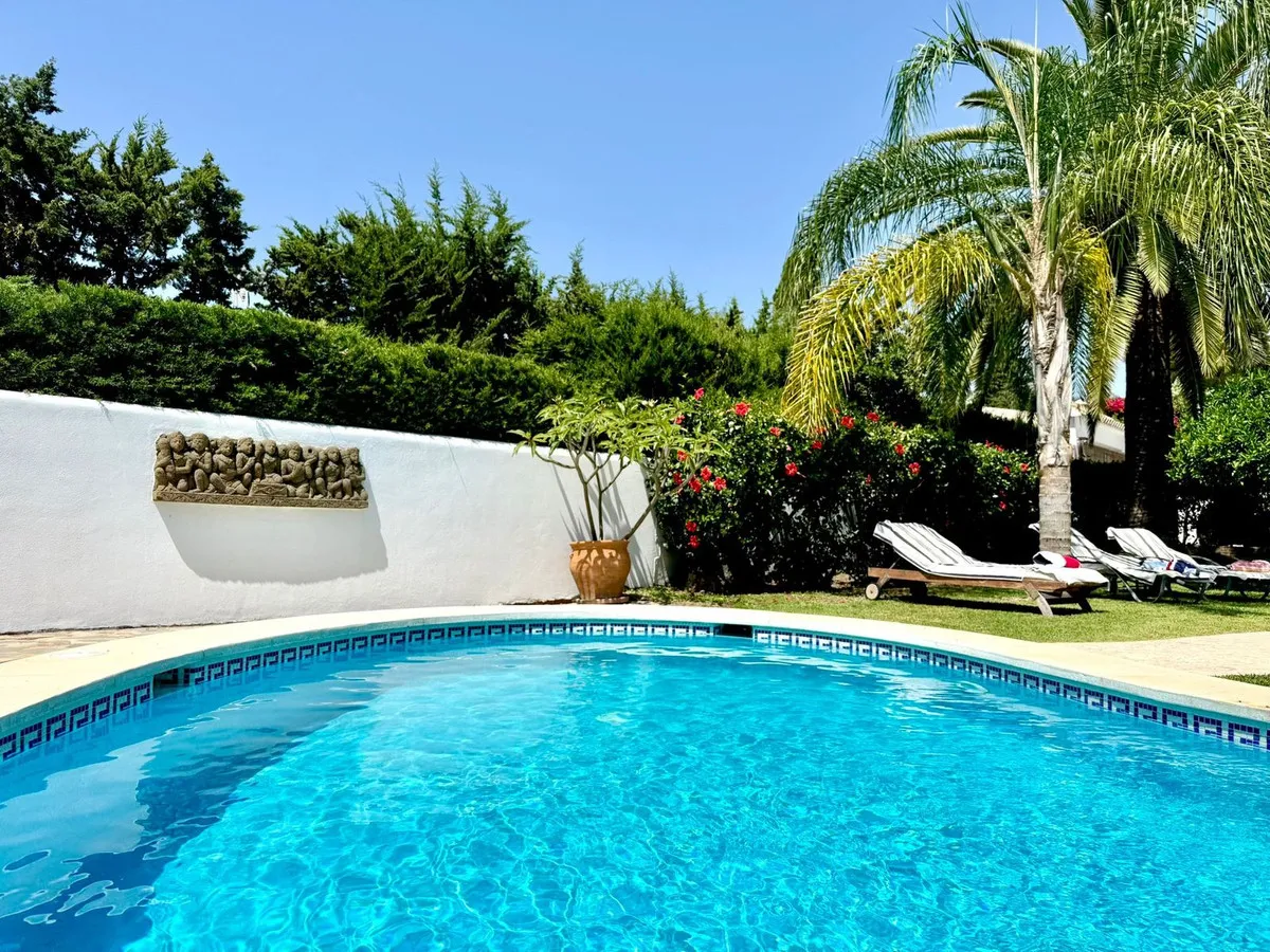 5d578d67-a687-41f3-bf39-869963119b99