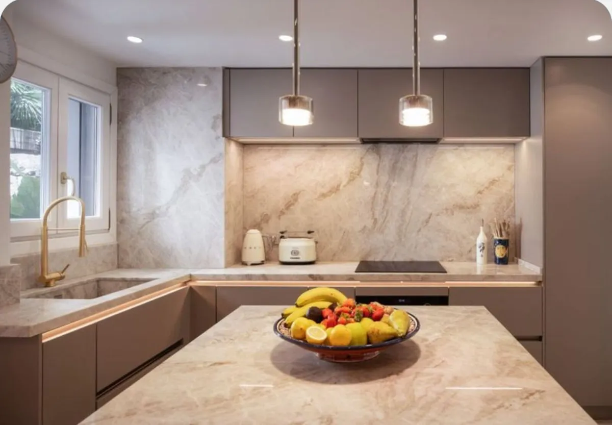 60ff93e0-125f-4a98-a0e2-d079c150d8d7