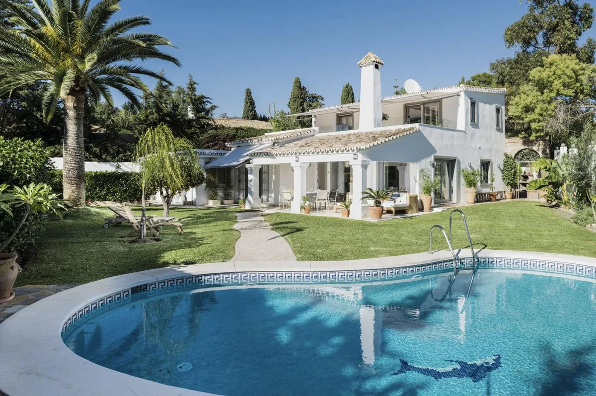 79a9fd6a-bb65-4293-a376-e4b62684b713