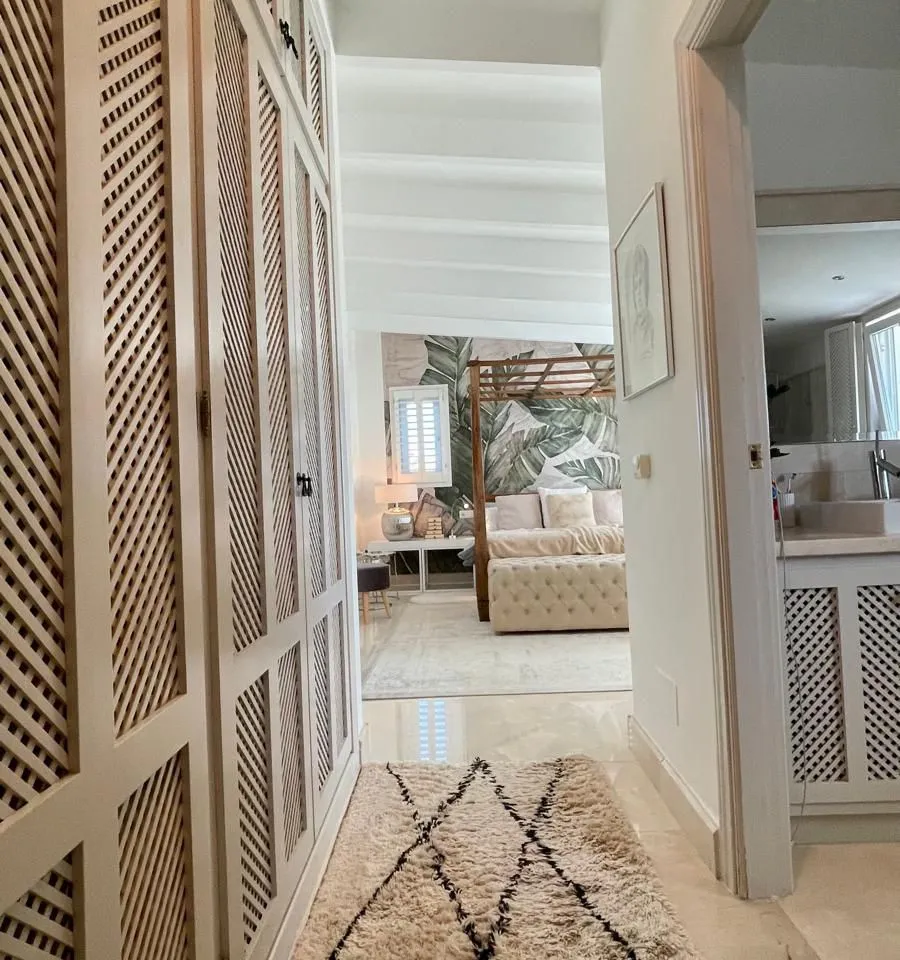 d9a07a02-71b8-4b28-a38e-b02e9437a7d5