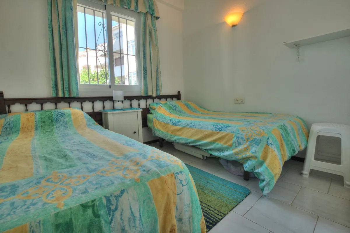 5682334f-c0e8-435a-a1ed-18169204e537