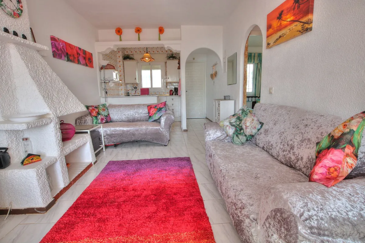 ca33c5cd-702f-4aad-a5a8-97a792325f11