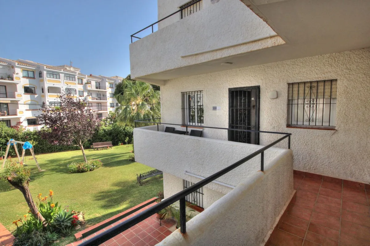 dec1d8fb-0994-4dbd-bc74-7903e9278c10