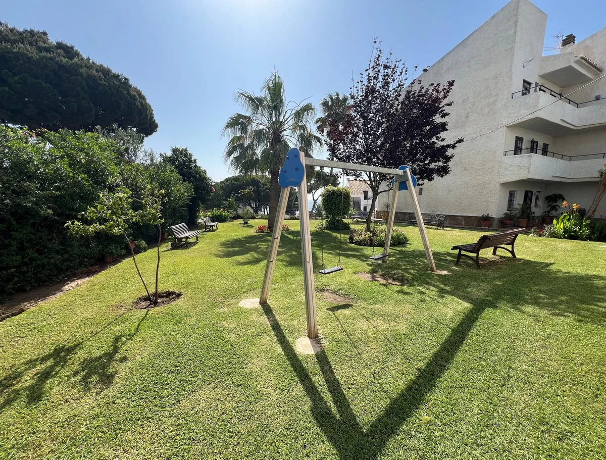 e319490e-b94d-4433-bfd3-e12d1629c2a8