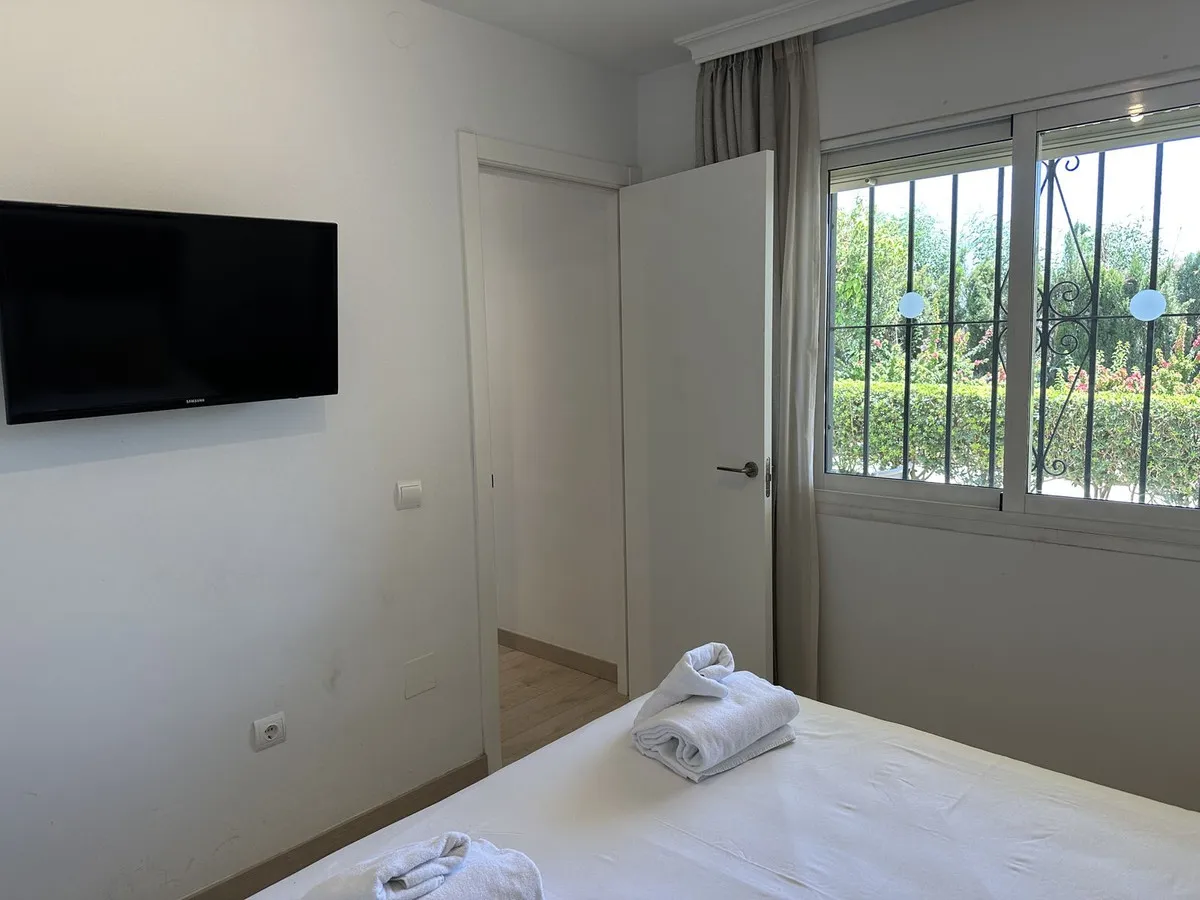 811815db-2b86-4c07-87eb-a50bc1d793dd