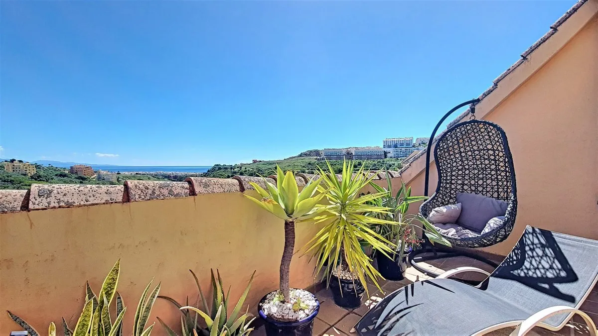 cc5c9b4b-c05d-45f6-b593-6dd56ce2ce5b