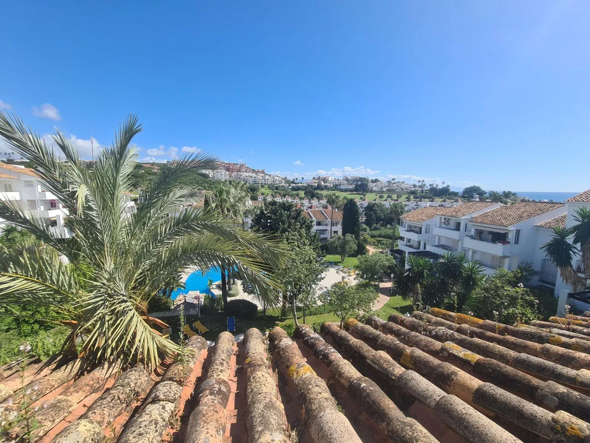 6c255aab-3a31-46f2-b361-0768db601a26