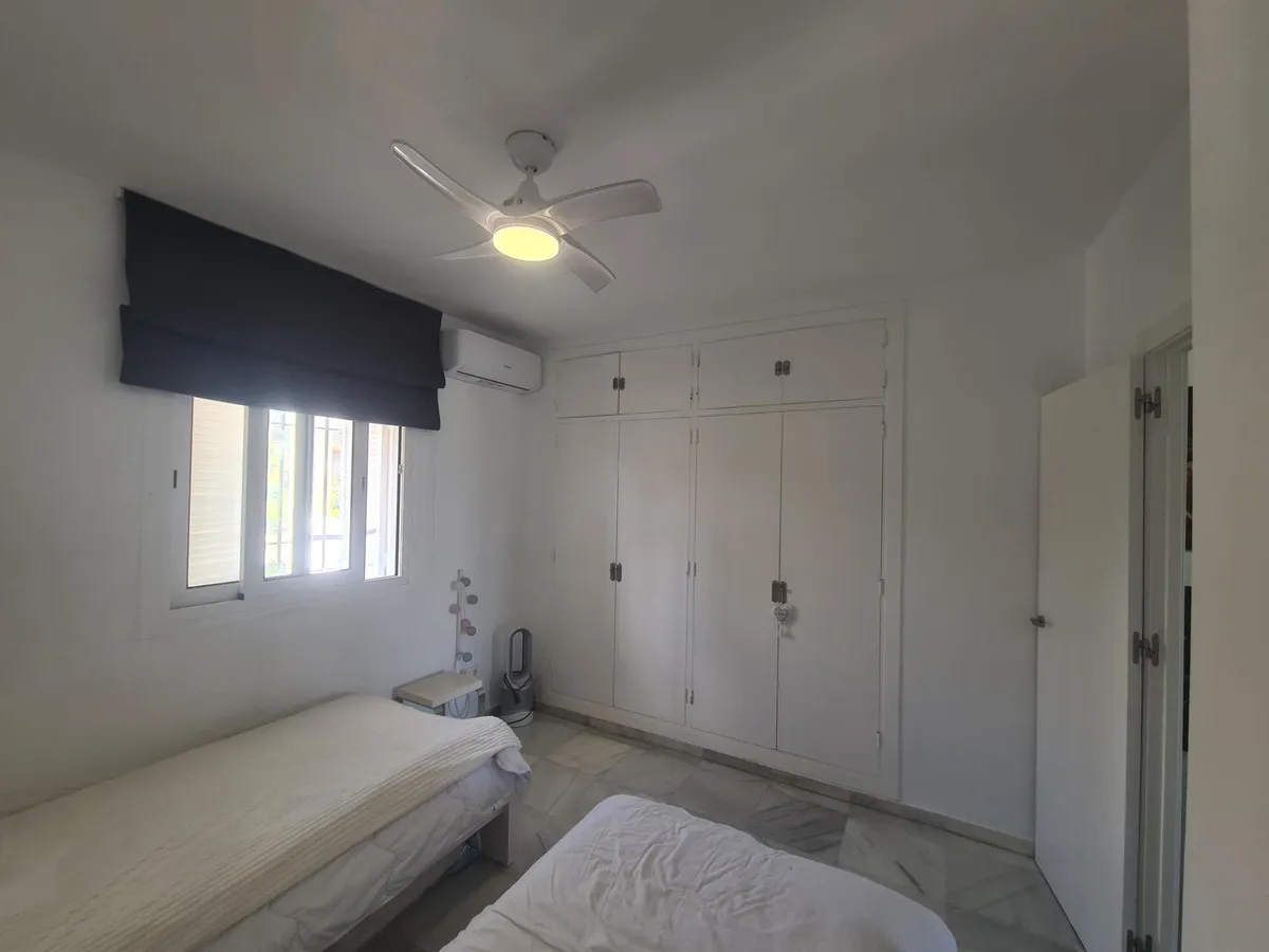 a59304e3-c301-4c5d-a14b-8a94d694104a