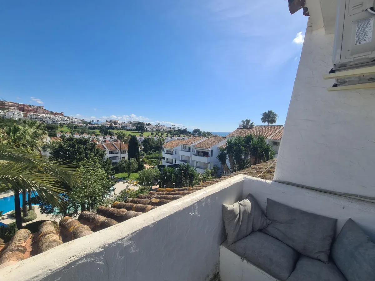 db80bfd1-972f-4f5d-907b-644b241374e3