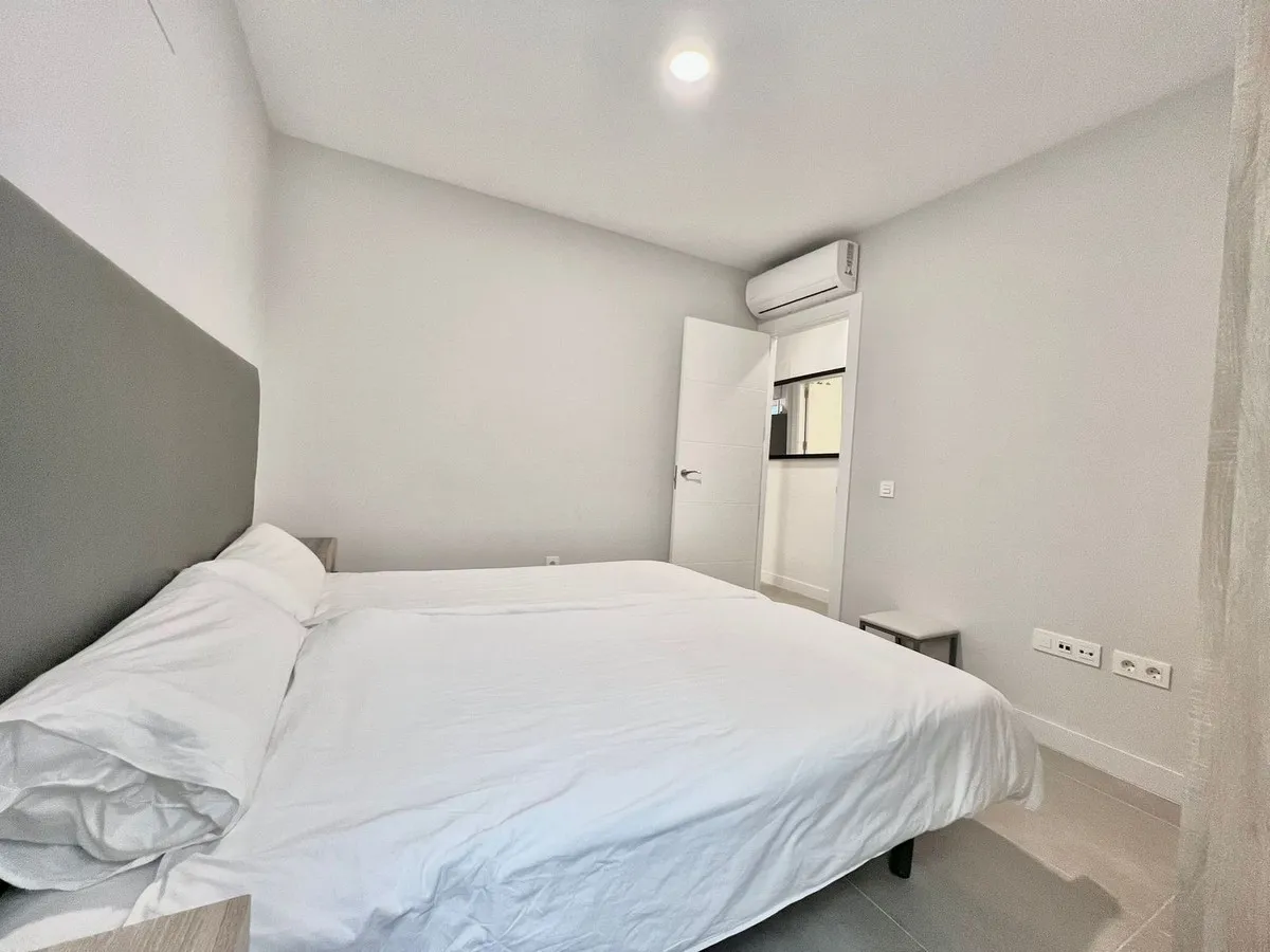 39ef1e2e-cfec-4b0a-9f25-e7ff945c55cf