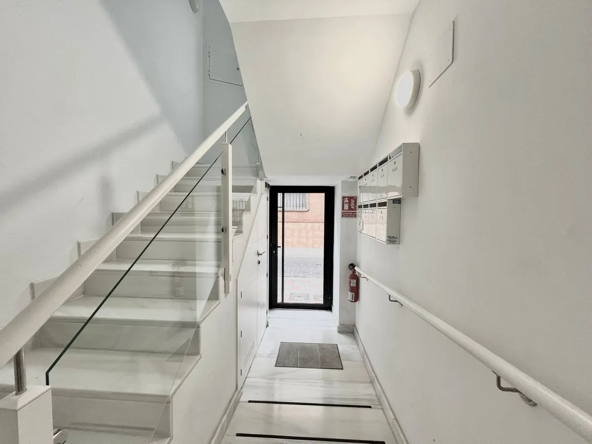 dd603841-81eb-4e6c-bf23-33e692dfcffd