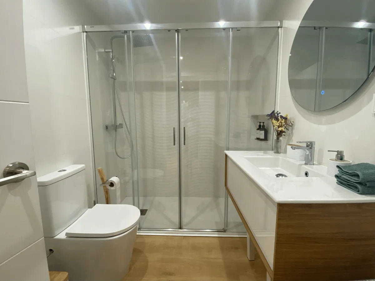 45d4126c-b588-422b-ba54-6999435c9bf1