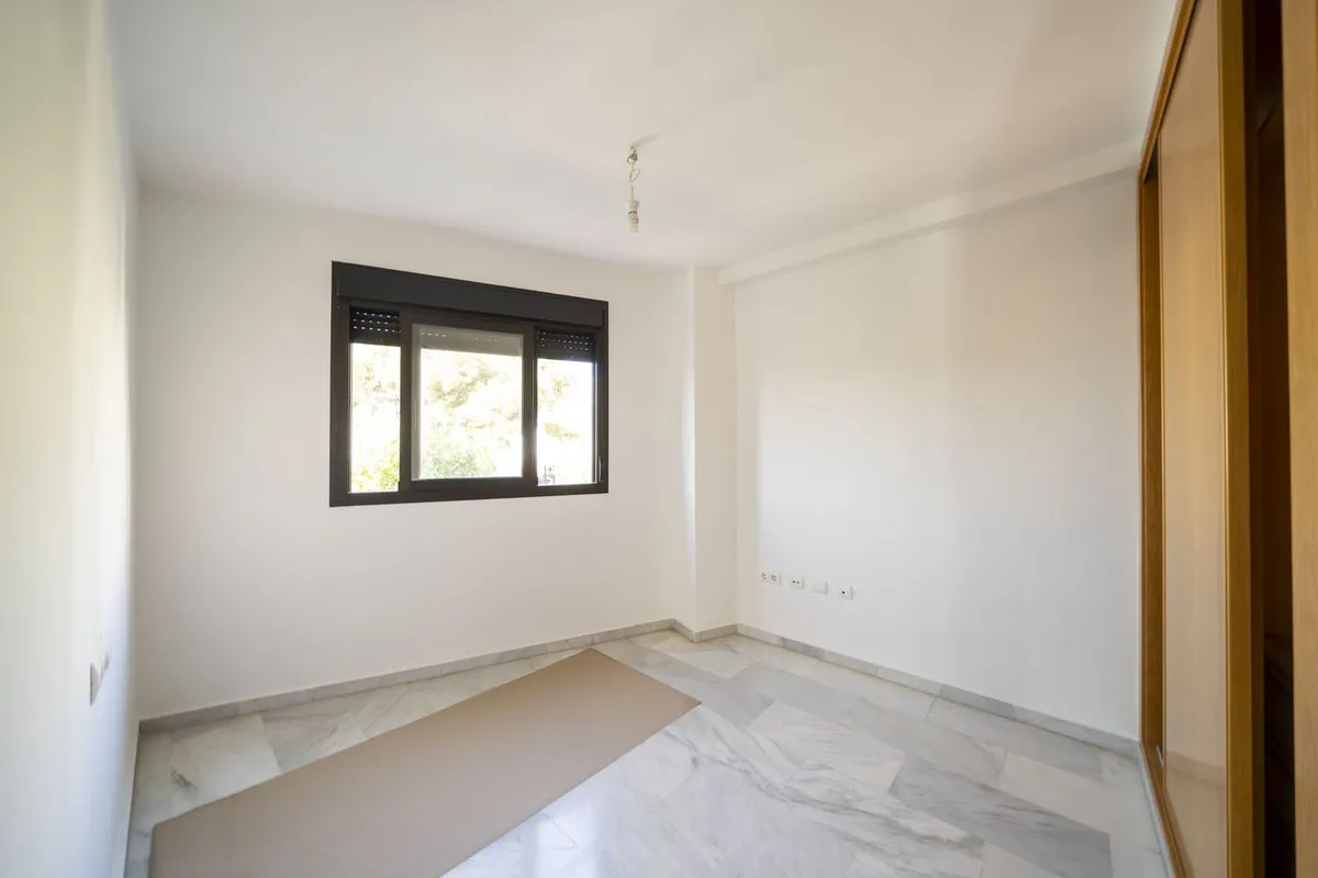 8c7e95af-19f9-4644-b414-55c0d4390e9e