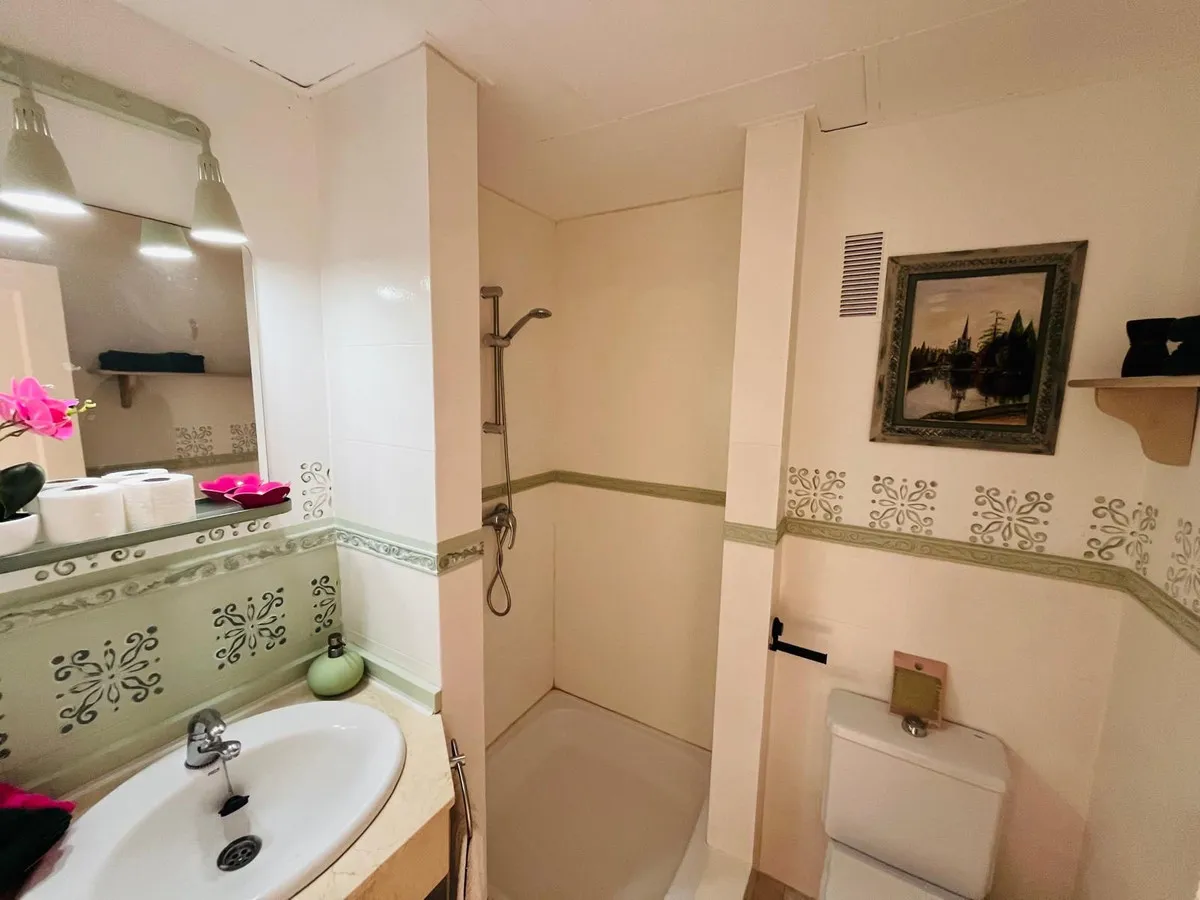 868ab03d-d6b3-42e1-b94b-12e6ee35fb24