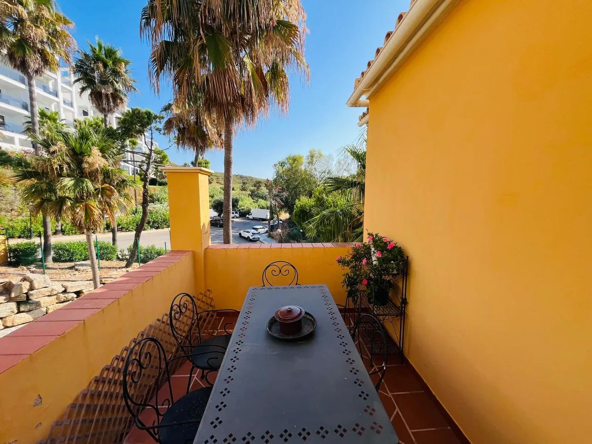 8bb69a7c-d154-4cee-ad3e-4e99e5989a14