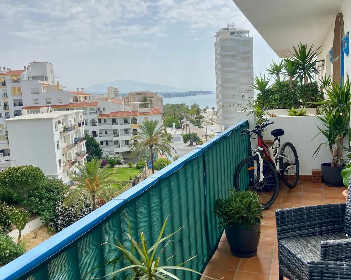 5abc0ed7-7905-499b-ab2d-406cabb99d6d