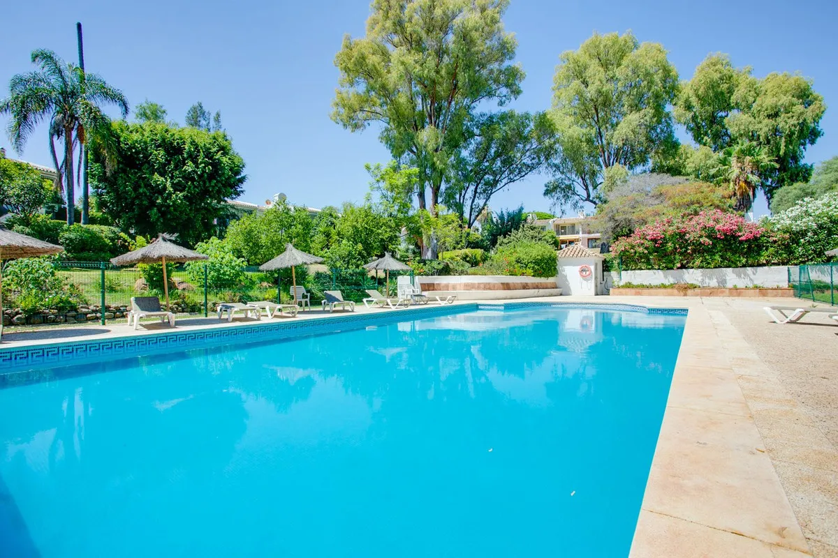 8df0fa0e-6f28-4582-aba1-44b773272fde