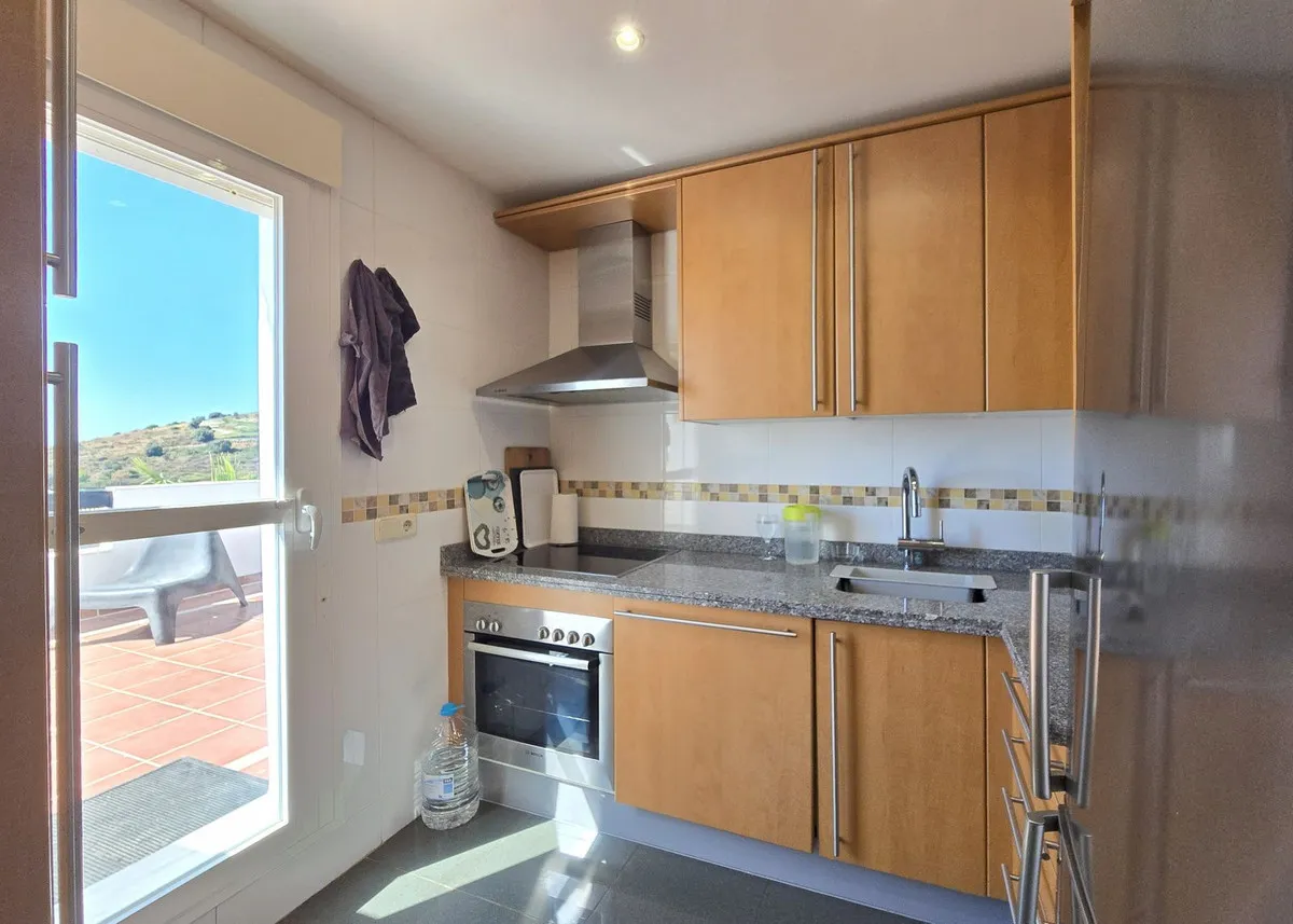 927948d4-e19f-4cd3-88fe-086cecb92e74