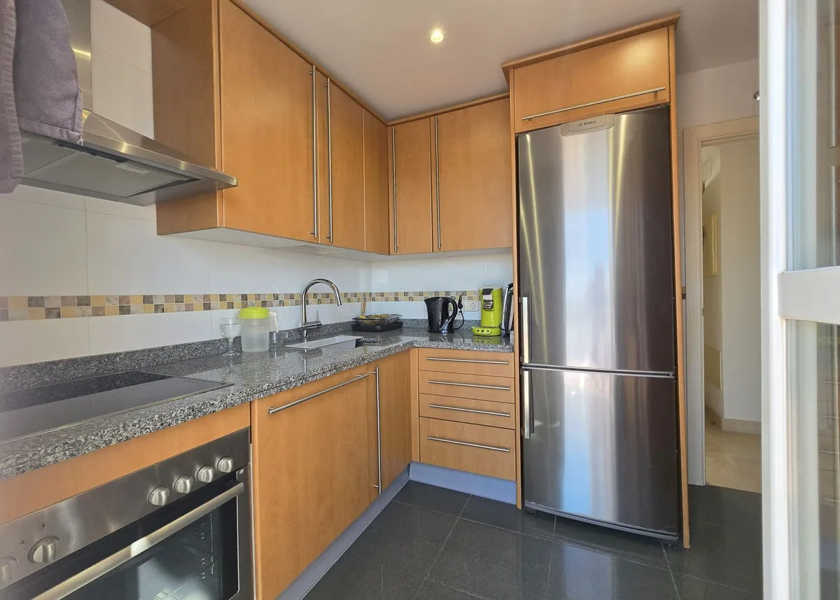 fd213551-ef87-4281-af3b-c70d6759468b