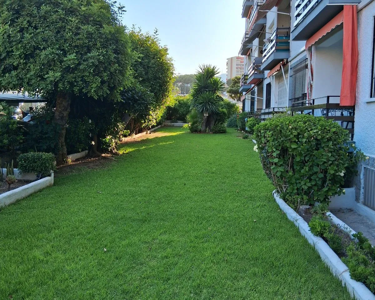 09de8b0c-66e5-438c-9452-d16e23c37ccd