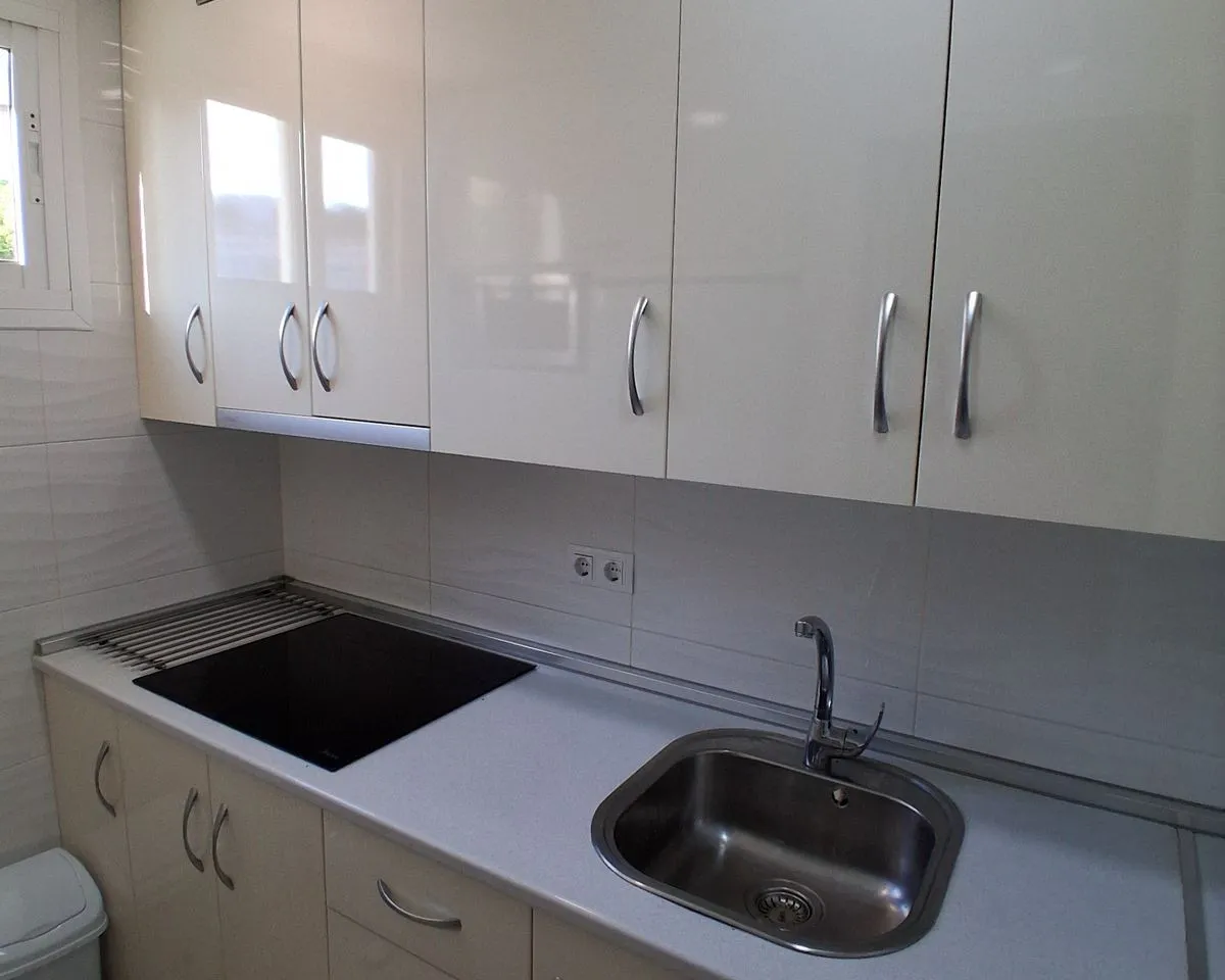 350c1dd1-9463-4a18-8640-93133df400dc