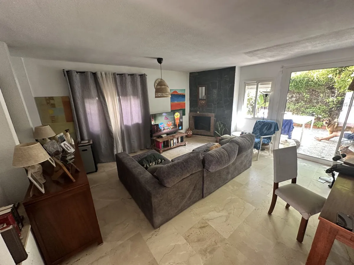 349e52f7-5f24-49c2-9725-c9ae79a14ace