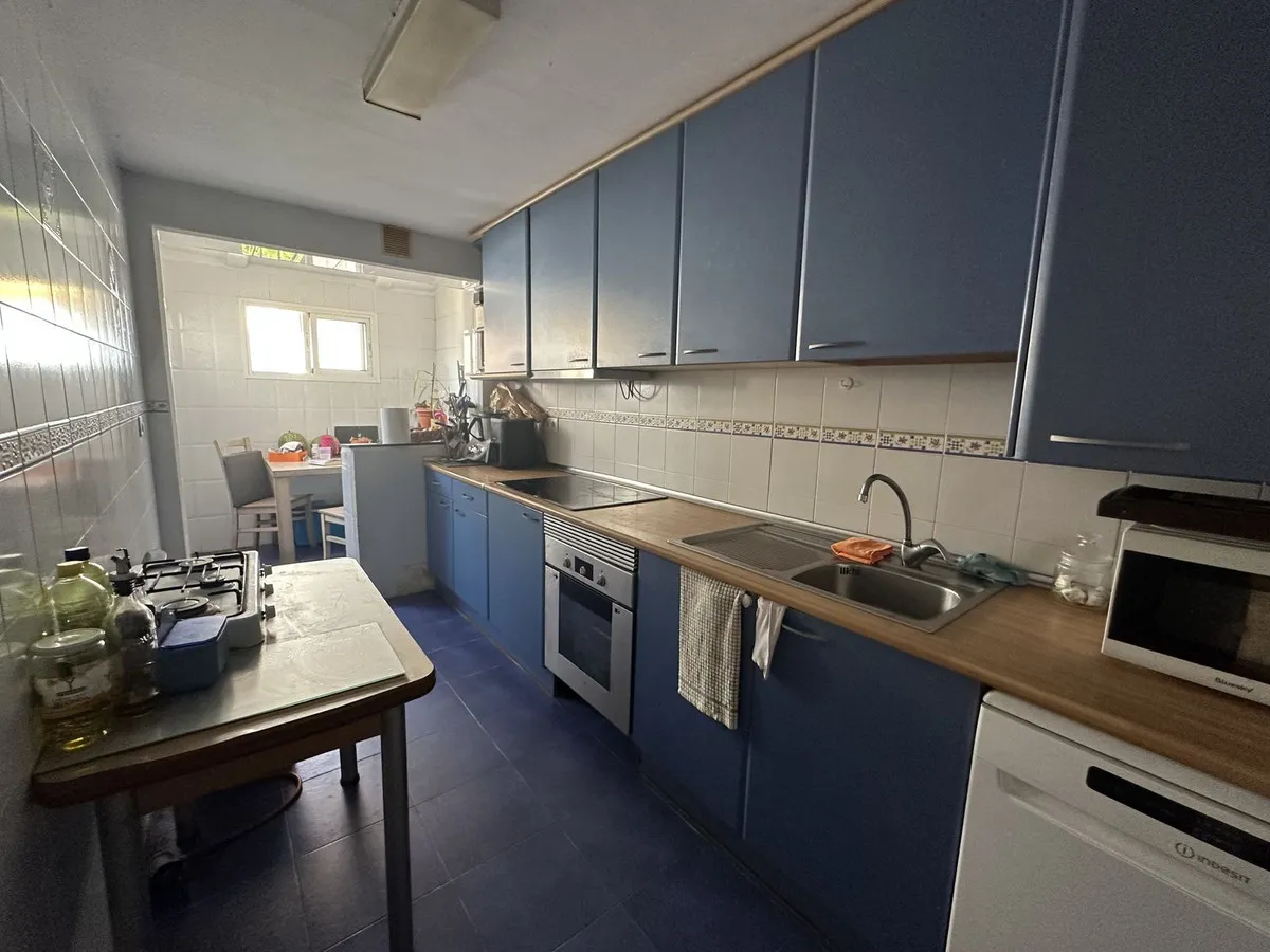 fd69d43d-d502-4d22-999b-5421adb1bba8