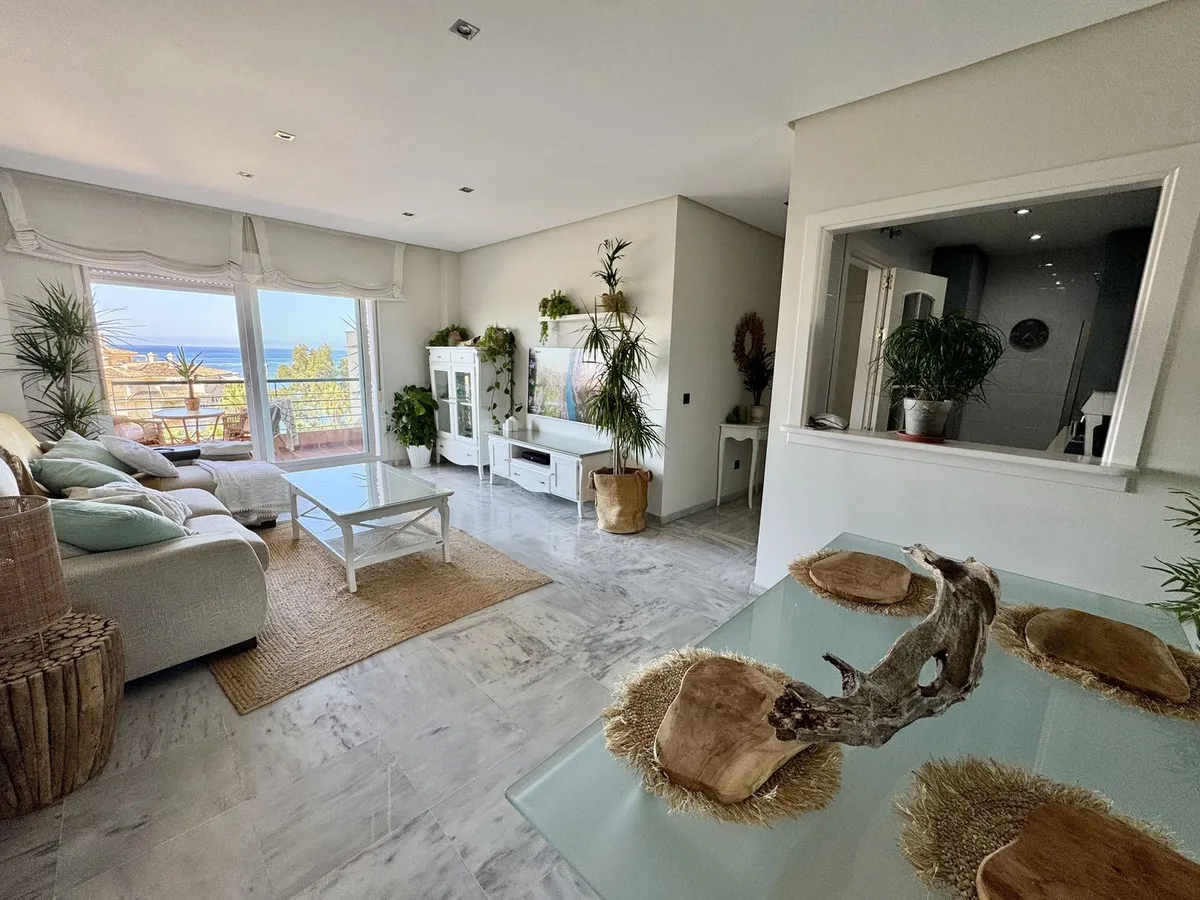 61ee4e4b-e79a-4590-96a1-ad32e96511b0