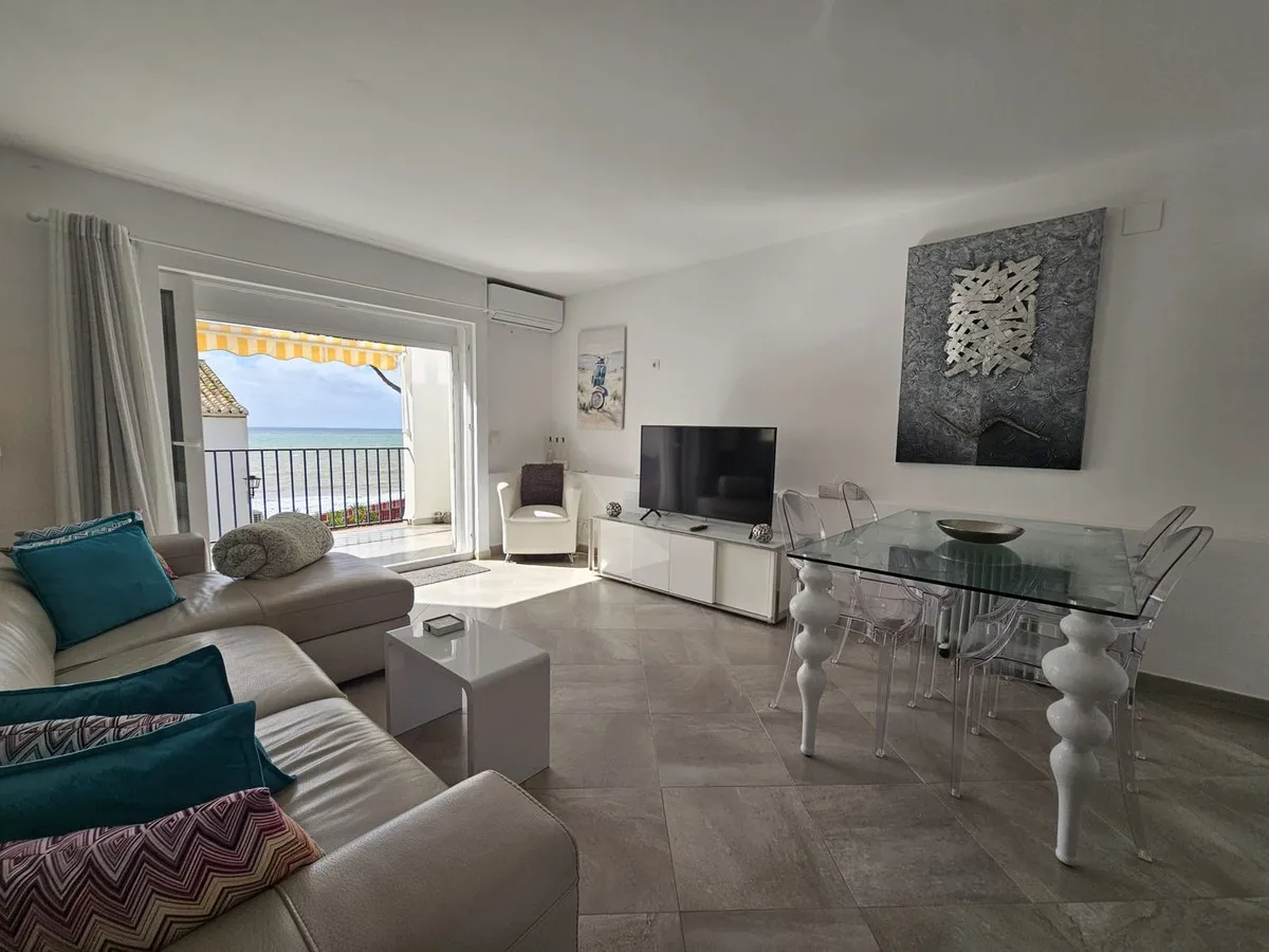 09f8a2aa-7db7-43f0-a437-4b2dba1cc672