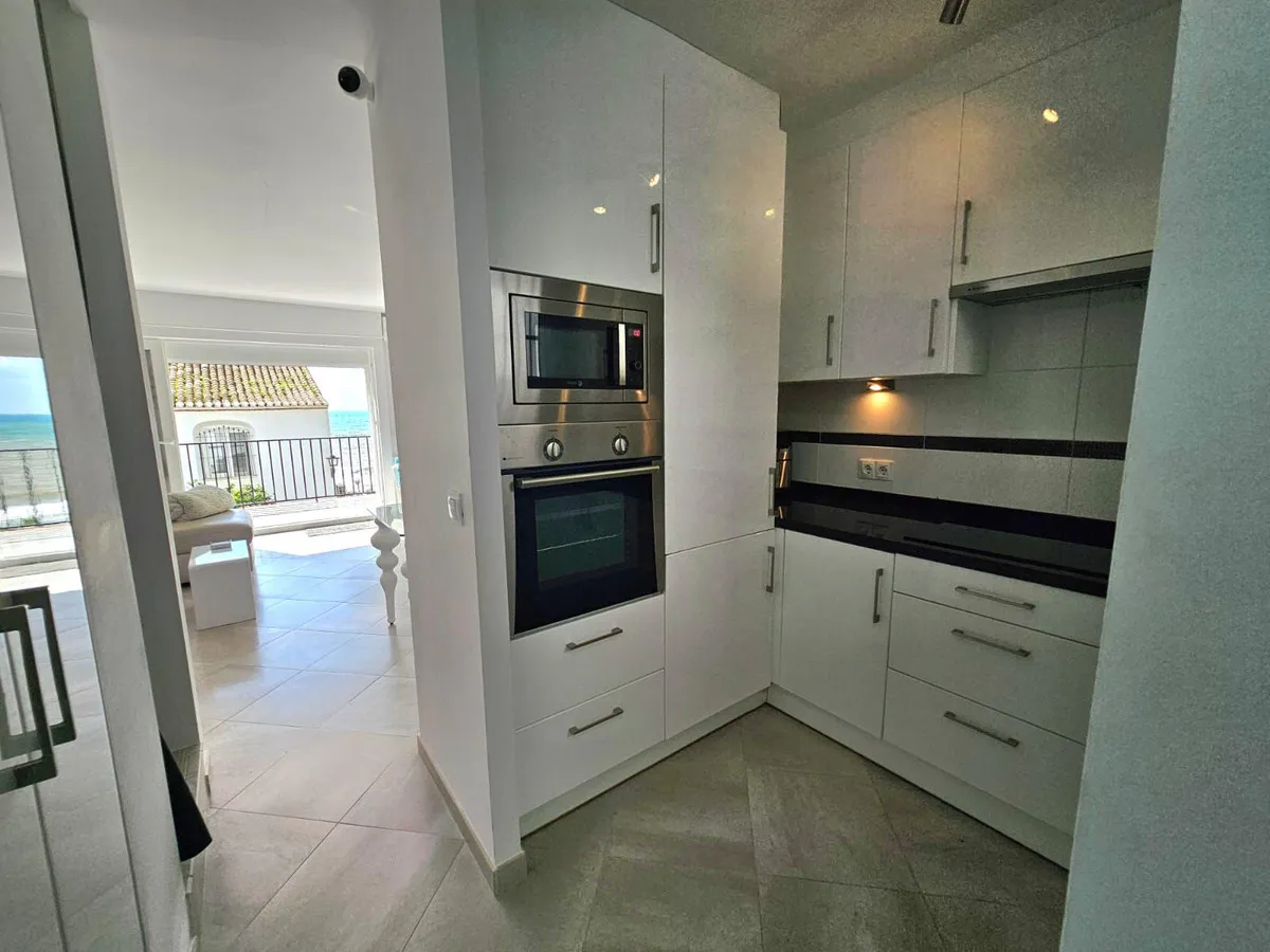 2554e50a-bd3e-4484-bcf5-50a50392b08e