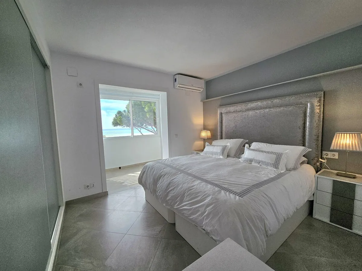 fe361eaa-b2fc-46e4-9218-c161691a6d18