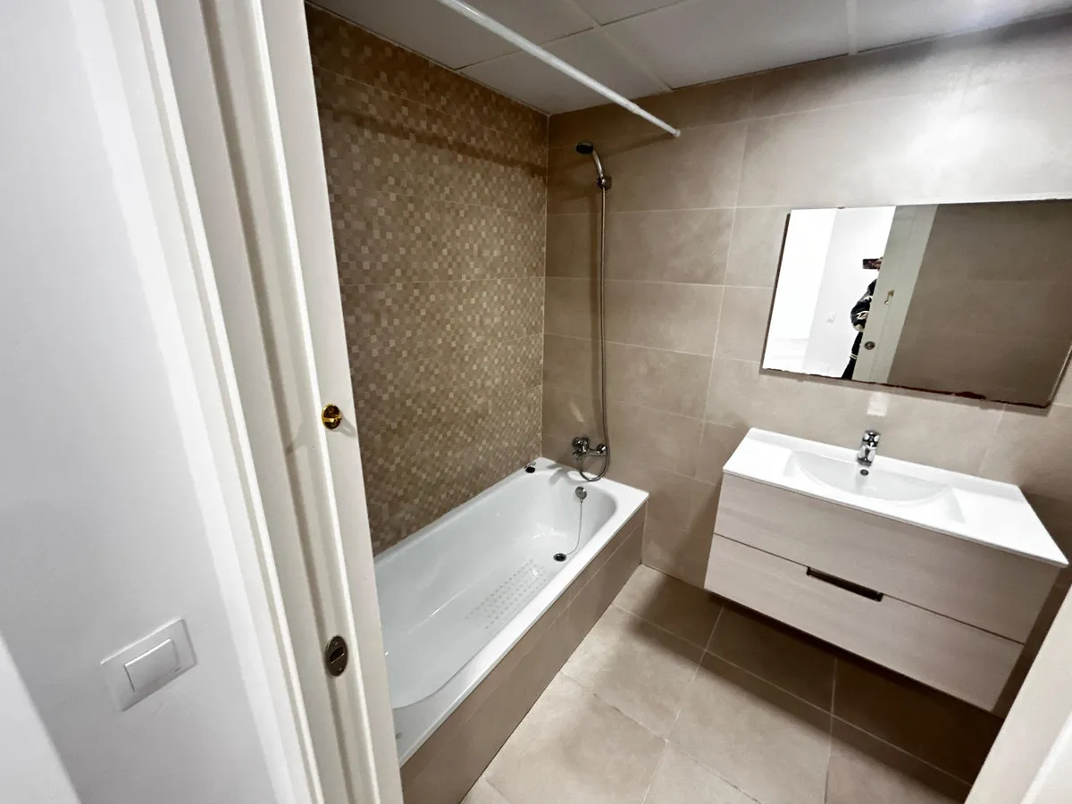 6073821d-dc3a-4d1e-82c3-b98553946998