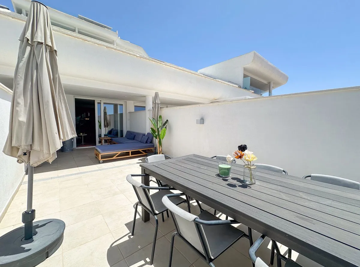 1e42ff8a-1015-43a7-a5e4-8a59070cdbb9