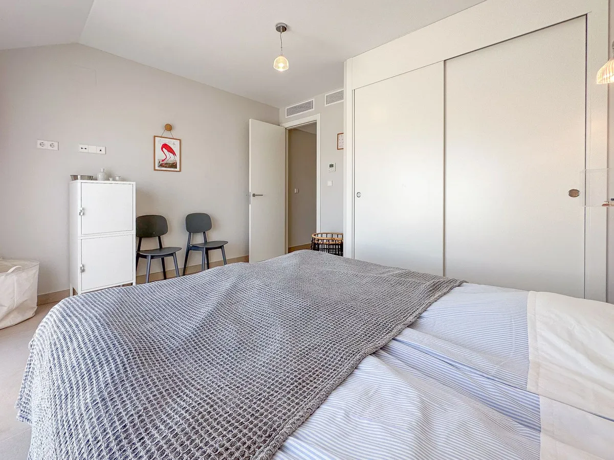 3917b527-8bd3-4870-9e48-9ef053318517