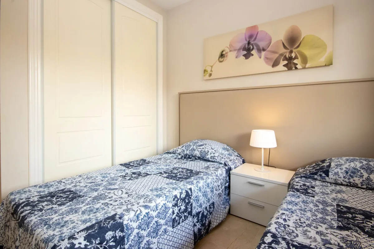 400c8001-5377-421b-8b93-3c6f2893ca4d