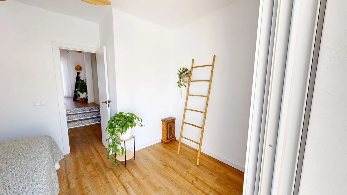 ed8c5d4e-7b6f-47b7-90d8-c1f179493379