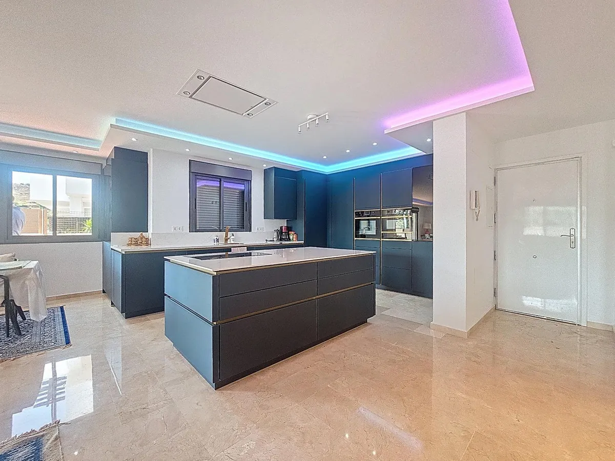 432224d9-5b6f-4367-b145-14eada1badc3