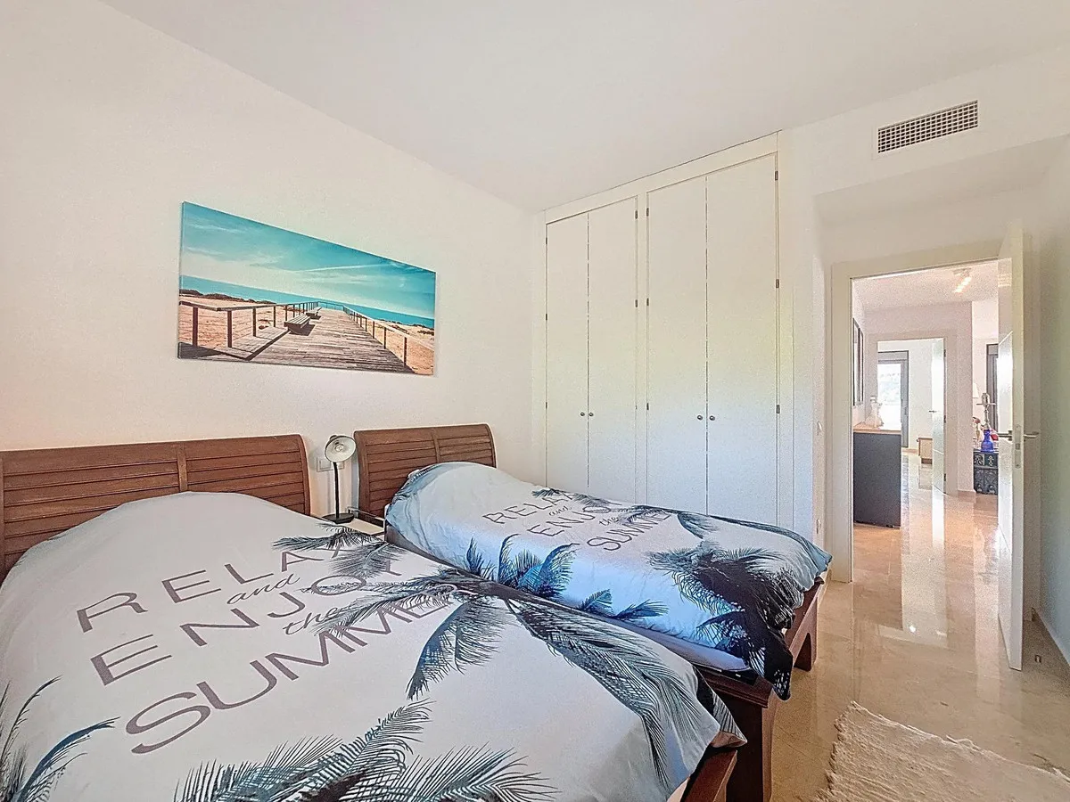 4a2fd94c-2e0f-4471-8243-9dfb9aefbb71