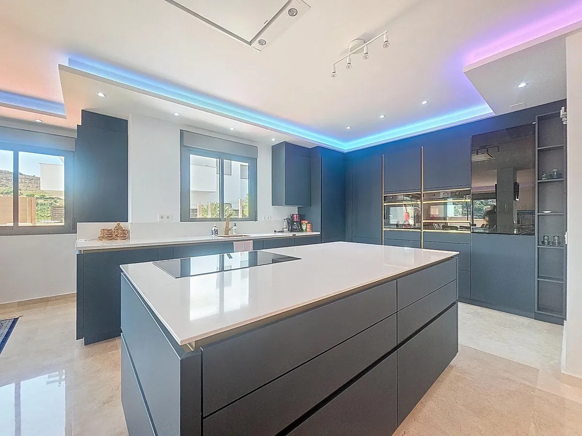 4a8ed62c-ff5d-489e-af6f-d950a551d506